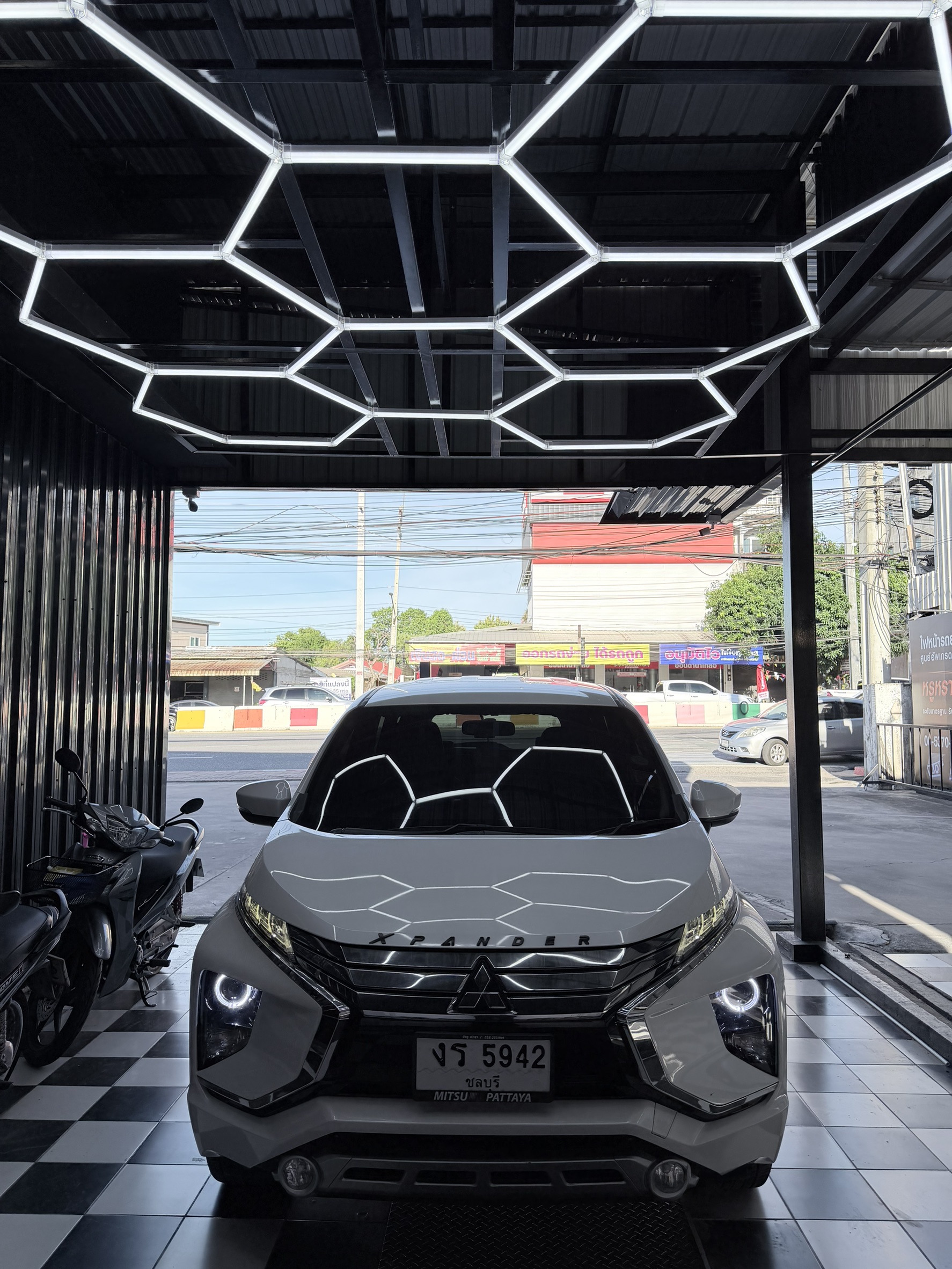 หลอดไฟหน้ารถยนต์ LED