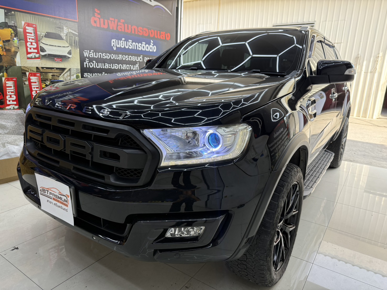 ไฟโปรเจคเตอร์รถยนต์ LED