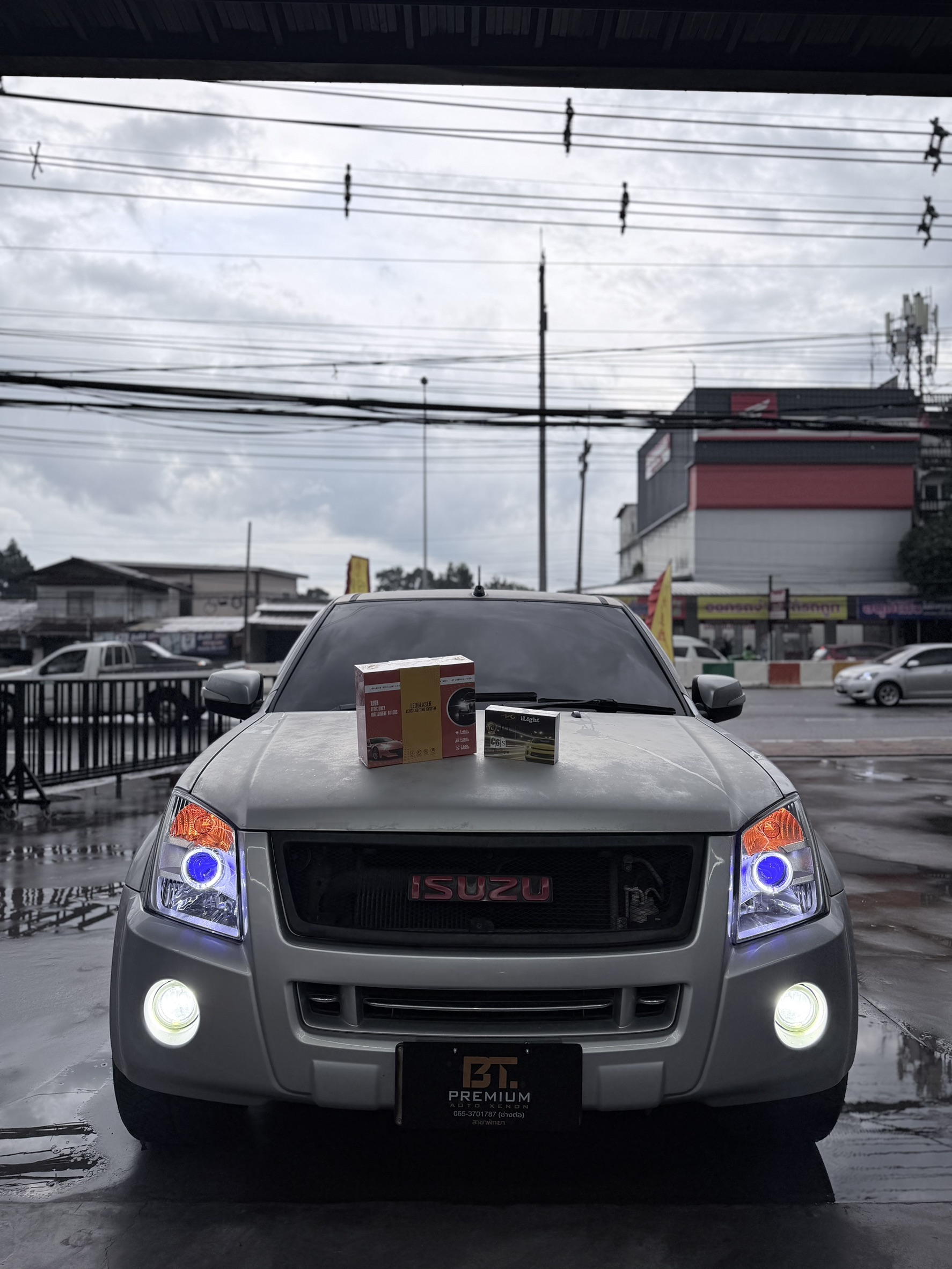 S 8560657 0
